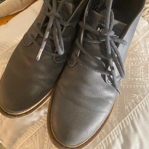 NAUTICA BOY BOOTS SIZE 1. GREAT CONDITION